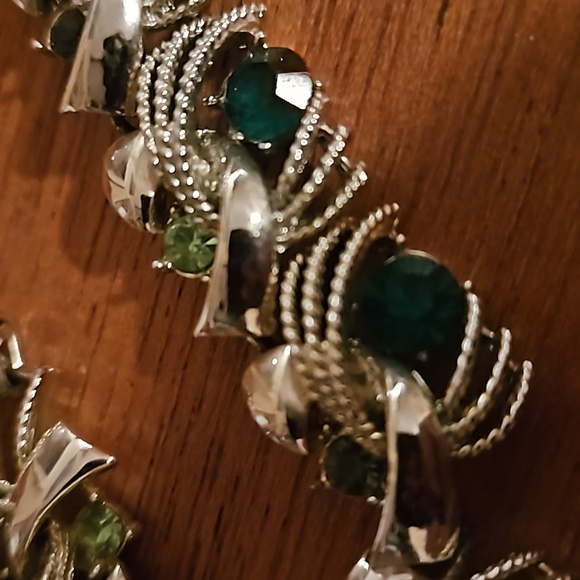 Vintage Coro emerald jeweled necklace - Picture 7 of 7